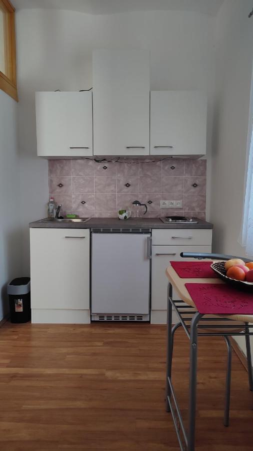 Ferienwohnung Gaensebluemchen Feistritz an der Gail Екстер'єр фото
